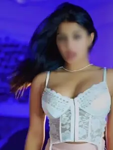 VIP Escorts in Delhi – High Profile Call Girls for Luxury Hotels